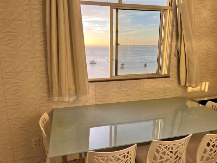 Apartamento No Farol Da Barra. Vista Deslumbrante Para O Mar! No Circuito Do Carnaval. Ao Lado Do Porto Da Barra ! Сальвадор Экстерьер фото